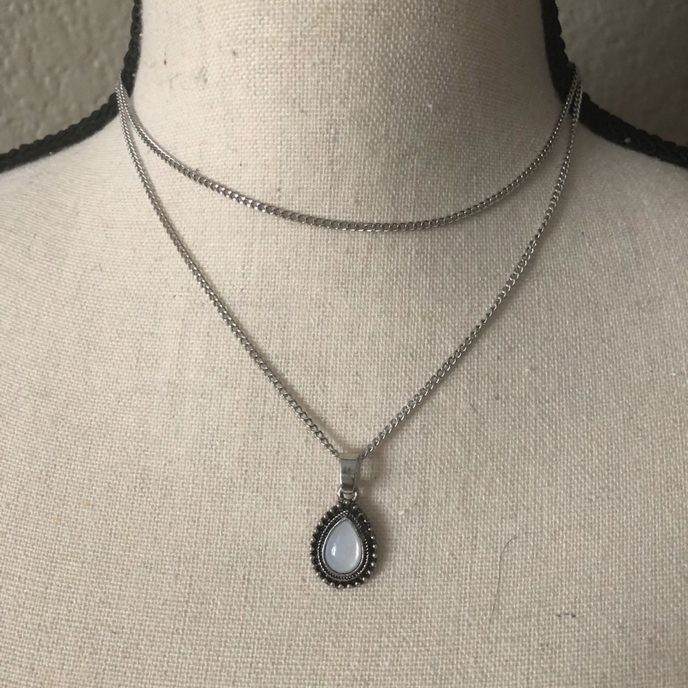 NWT Boho Dip Pendant Bohemian Necklace